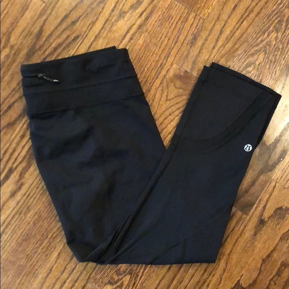 lululemon athletica Pants - Lululemon Crop